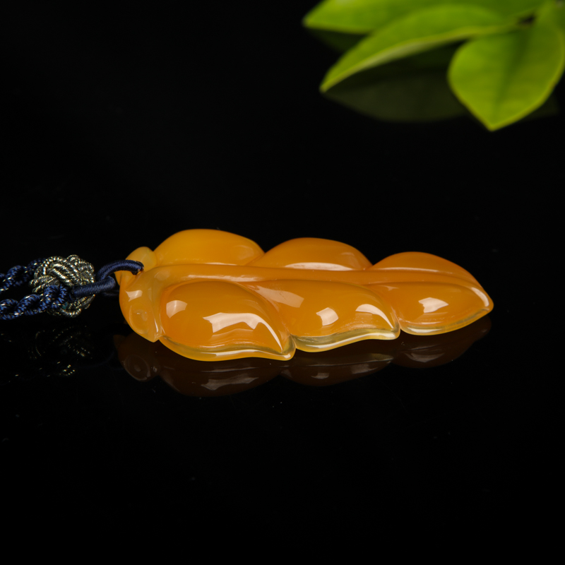 鸡油黄黄龙玉金枝玉叶吊坠-红掌柜