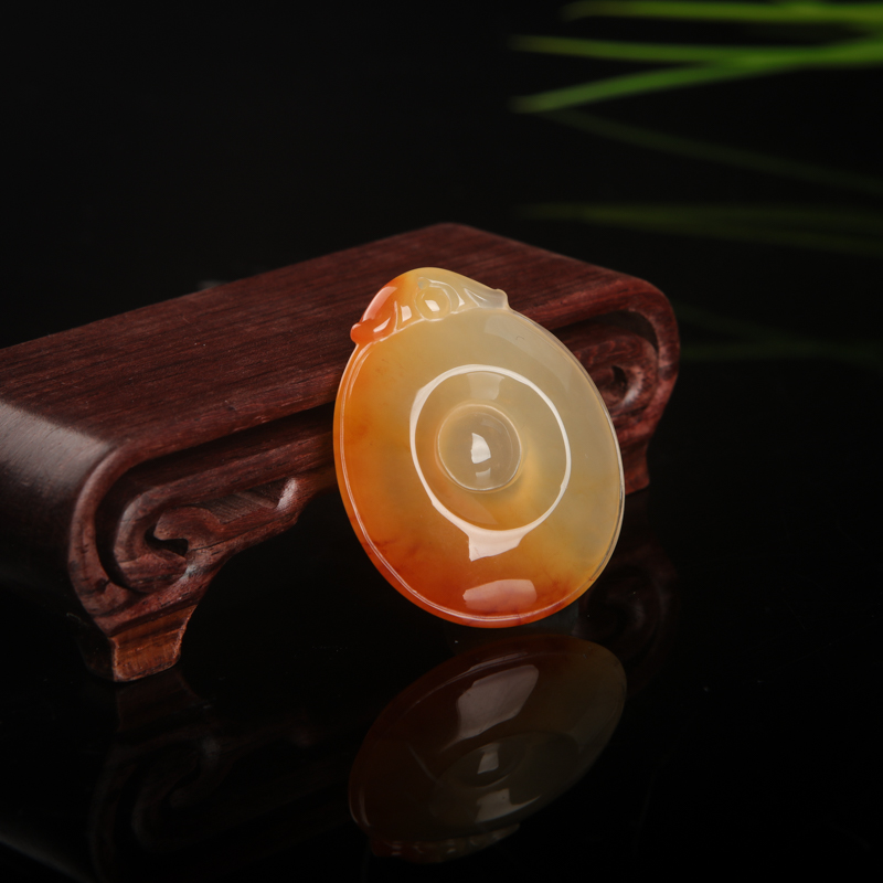 天然山料俏色黄龙玉福贝吊坠-红掌柜