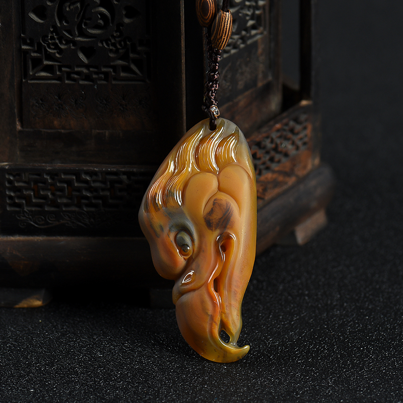 天然山料黄龙玉大展宏图吊坠-红掌柜