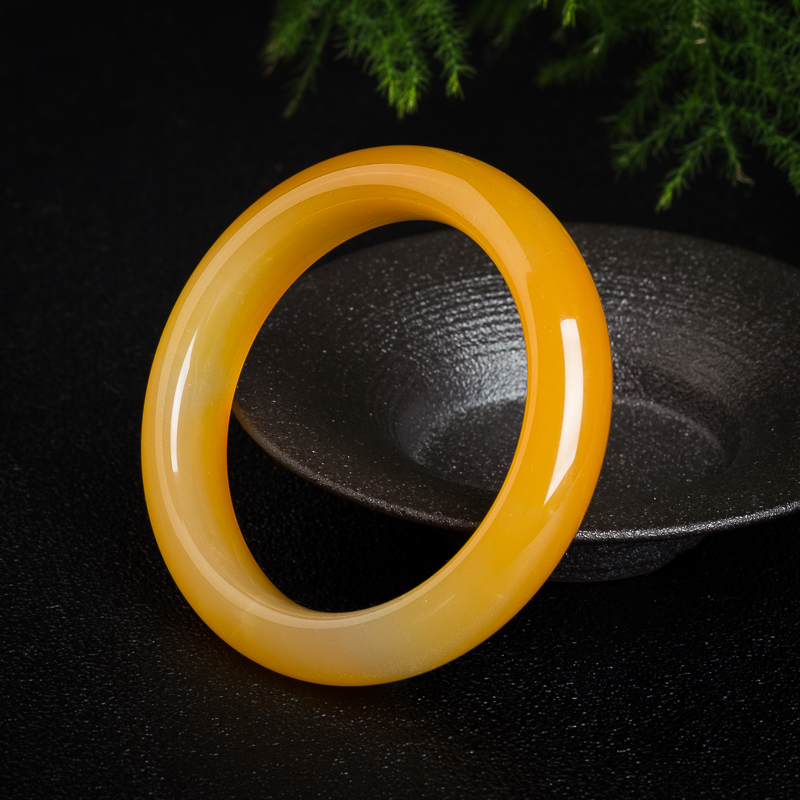 云南山料鸡油黄黄龙玉手镯-红掌柜