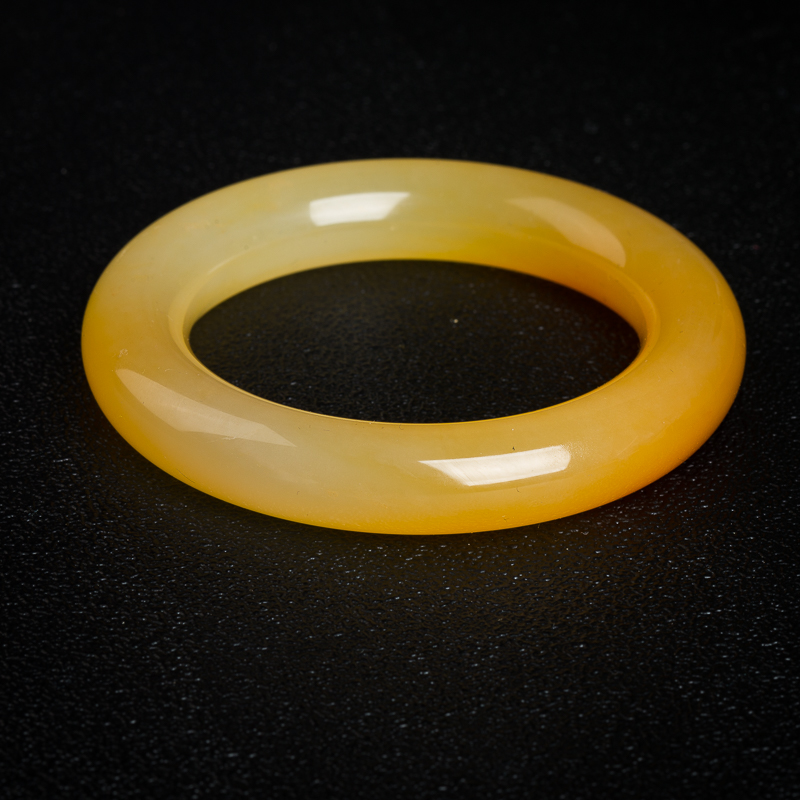 云南天然俏色黄龙玉圆镯-红掌柜