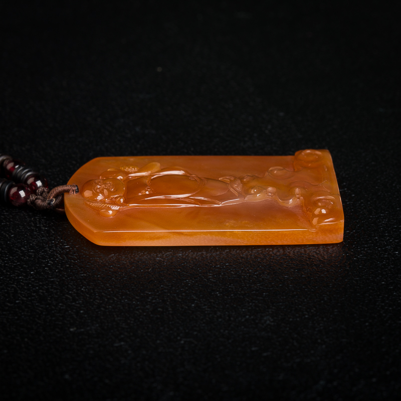 云南天然山料黄龙玉吊坠-红掌柜