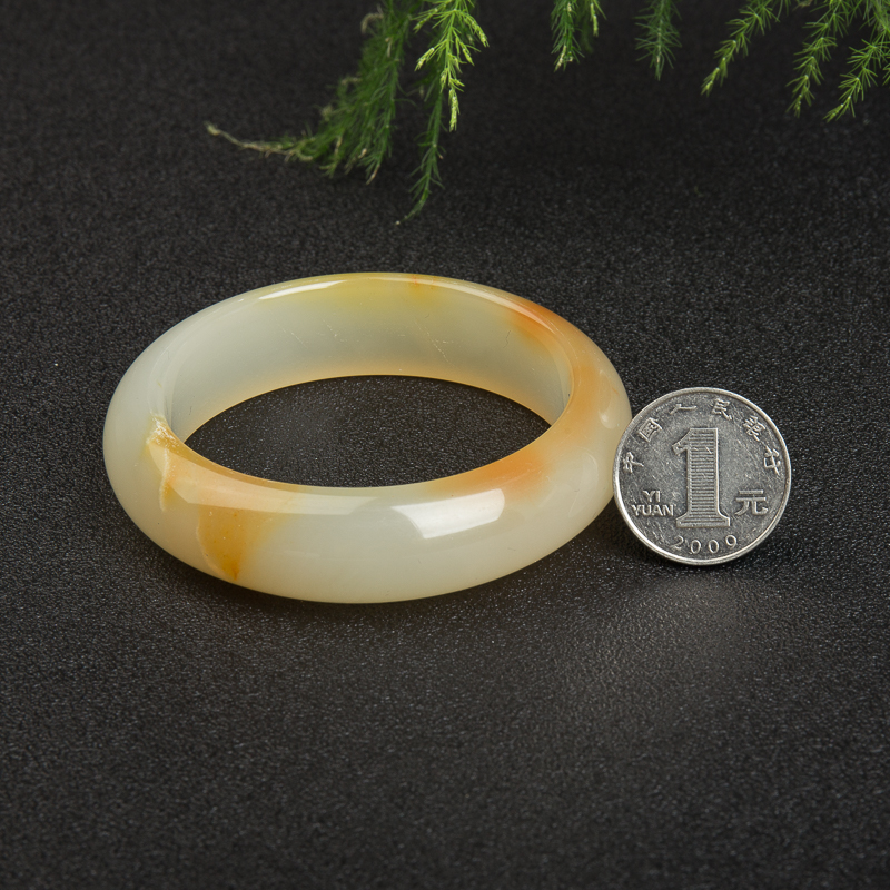浅黄黄龙玉手镯-红掌柜