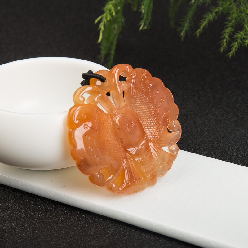 西瓜红黄龙玉蝴蝶吊坠-红掌柜