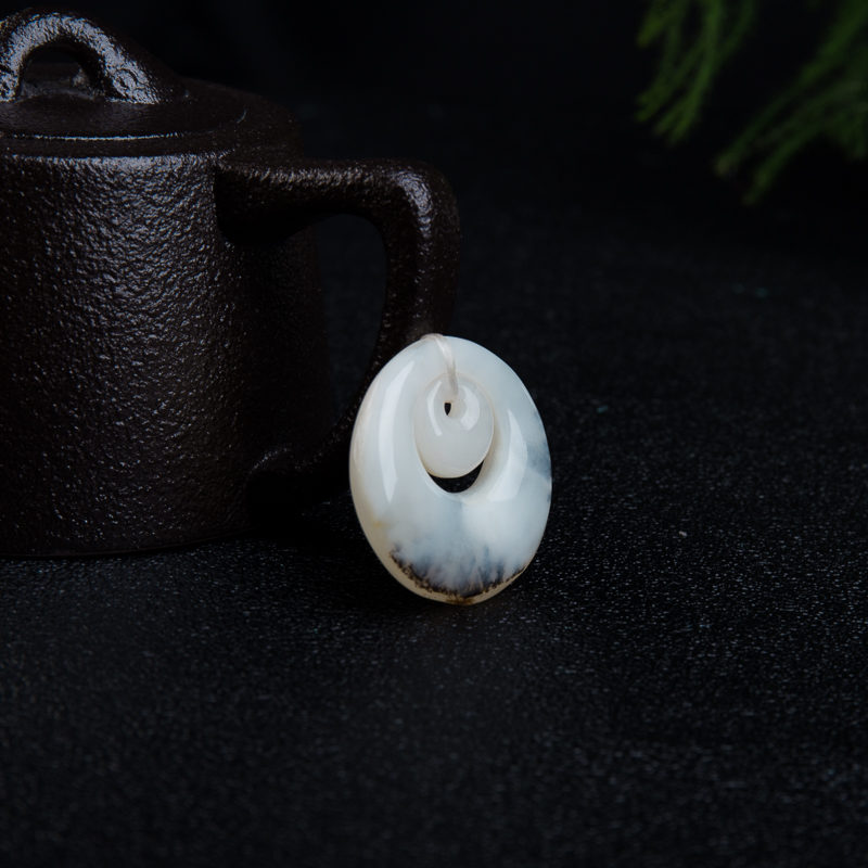 白色黄龙玉水草花平安扣吊坠-红掌柜