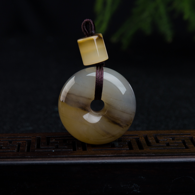 黄龙玉水草花平安扣吊坠-红掌柜