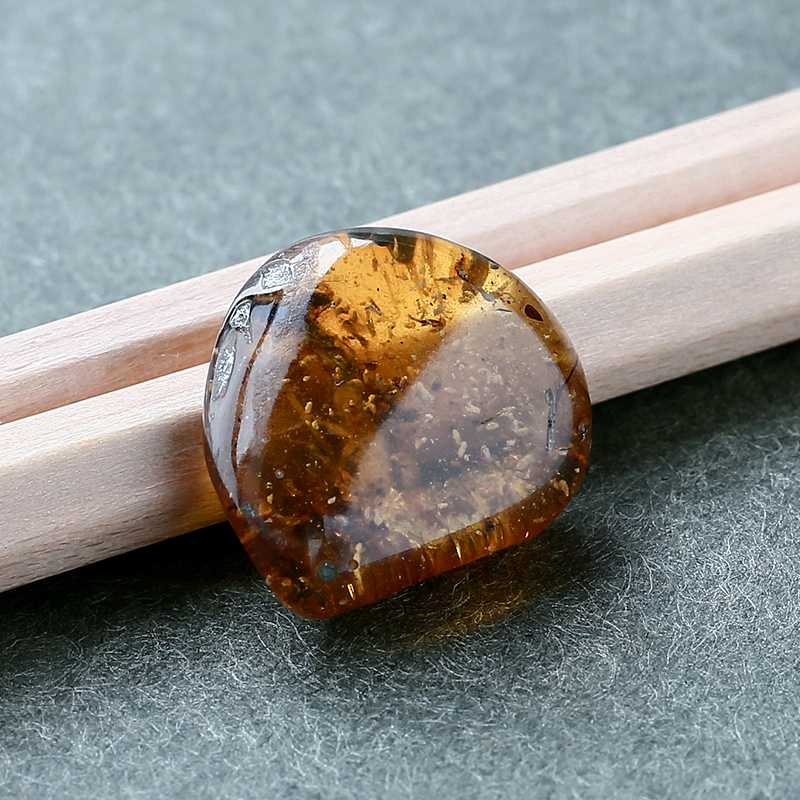 缅甸虫珀-红掌柜