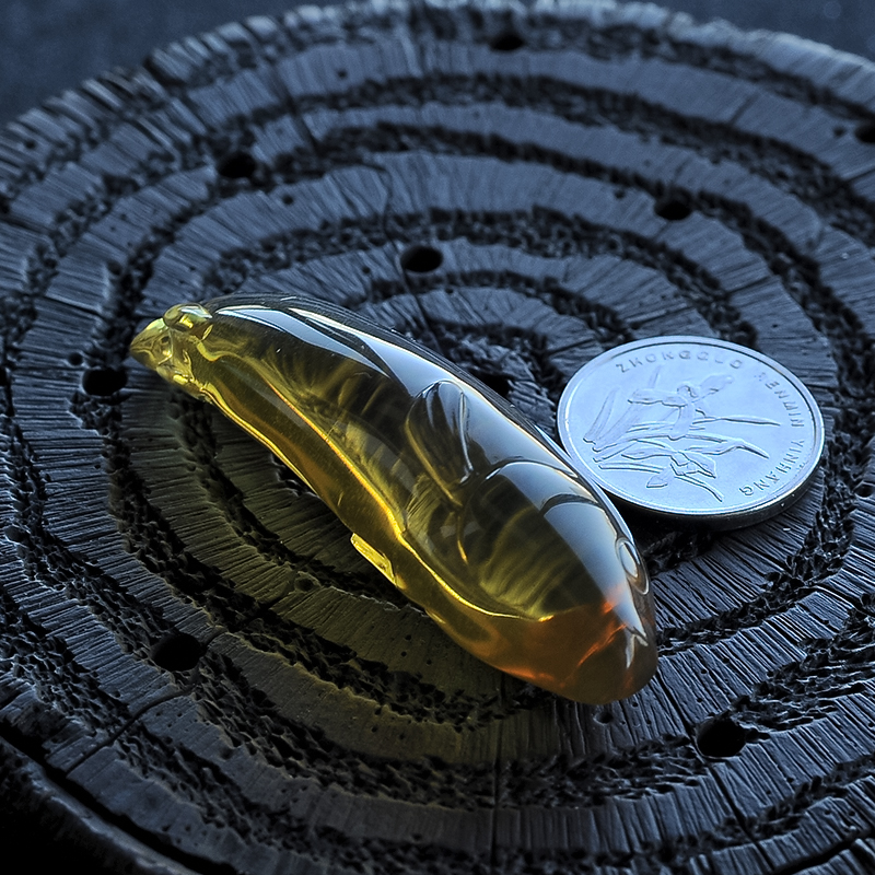 天然金珀吊坠- 红掌柜