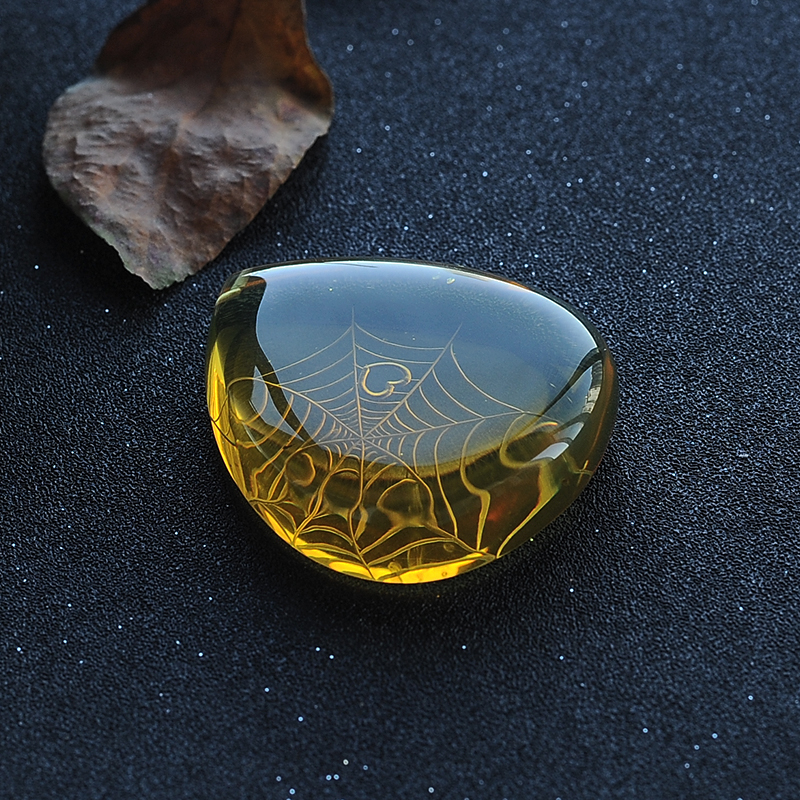 墨西哥蓝珀一往情深挂件-红掌柜