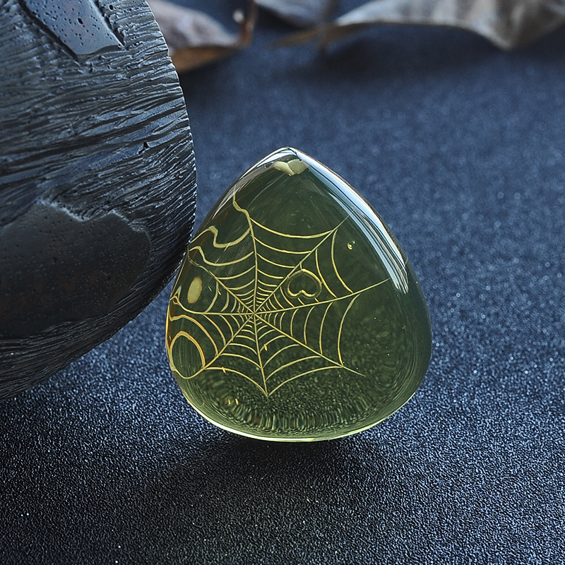 墨西哥蓝珀一往情深挂件-红掌柜