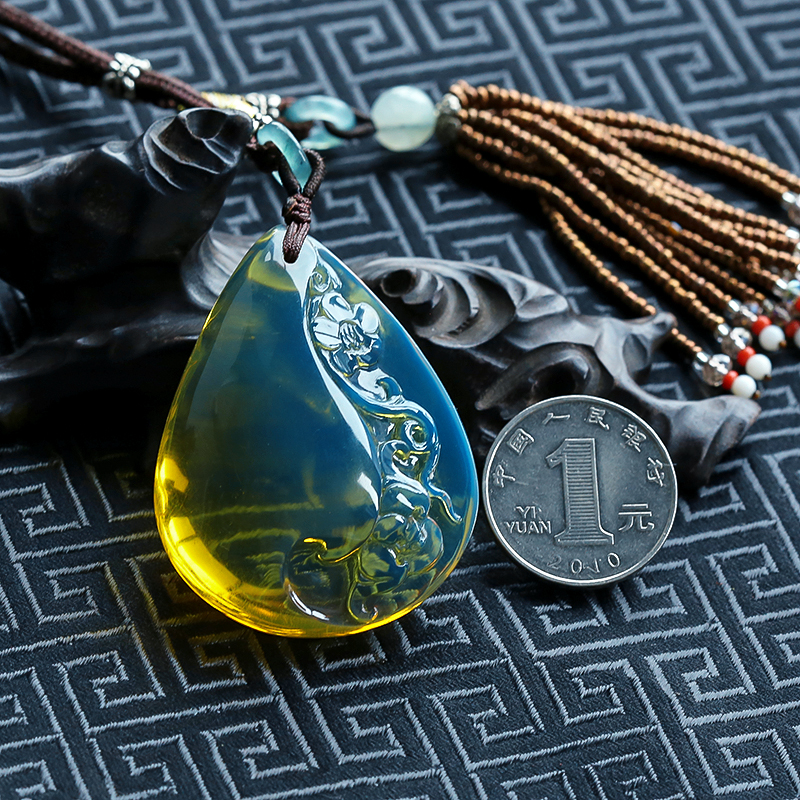 蓝珀挂件-红掌柜