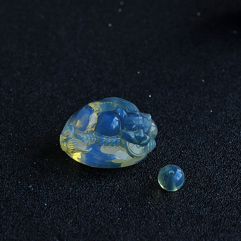 多米尼加蓝珀挂件-红掌柜