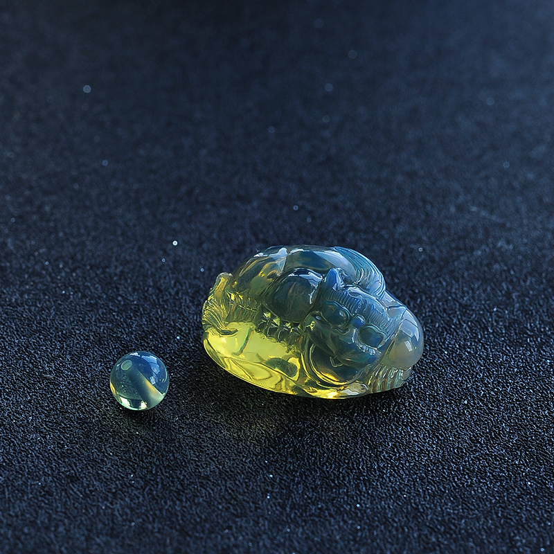 多米蓝珀貔貅挂坠-红掌柜