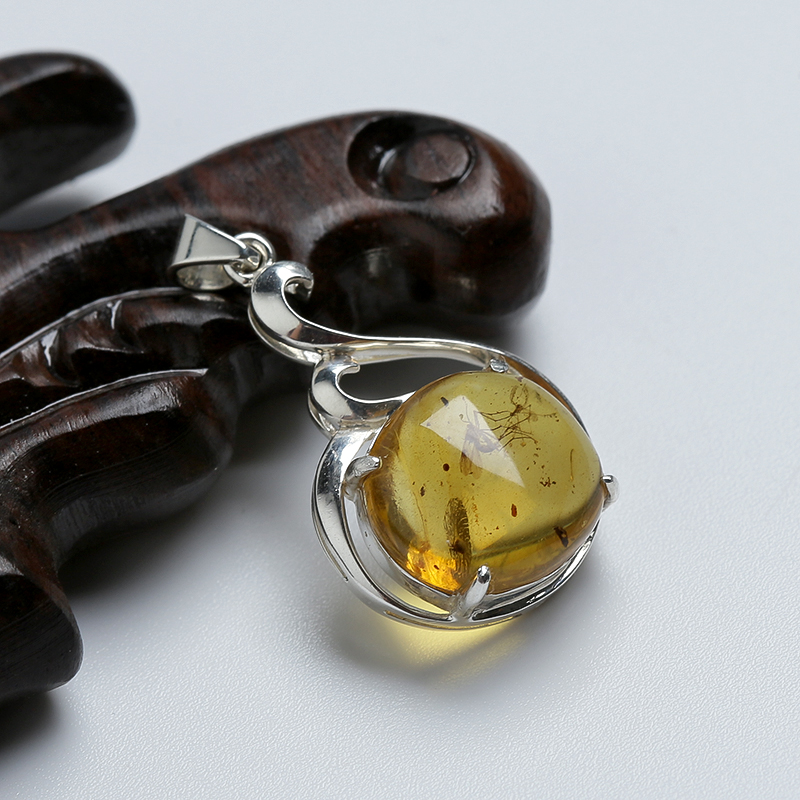 银镶琥珀-红掌柜