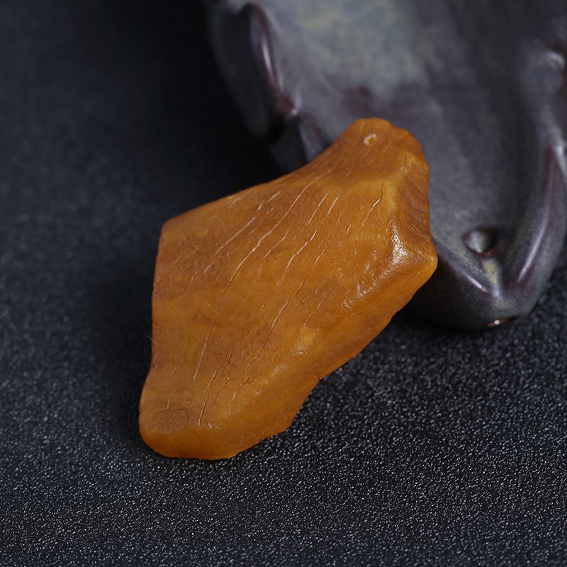 波罗的海琥珀原石吊坠-红掌柜珠宝