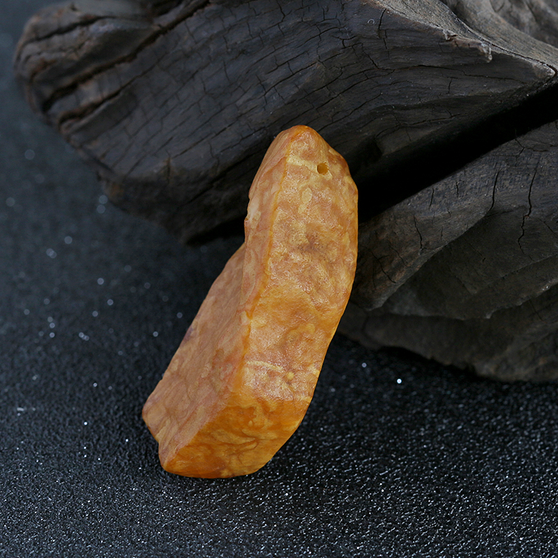 琥珀随形挂件 - 红掌柜珠宝