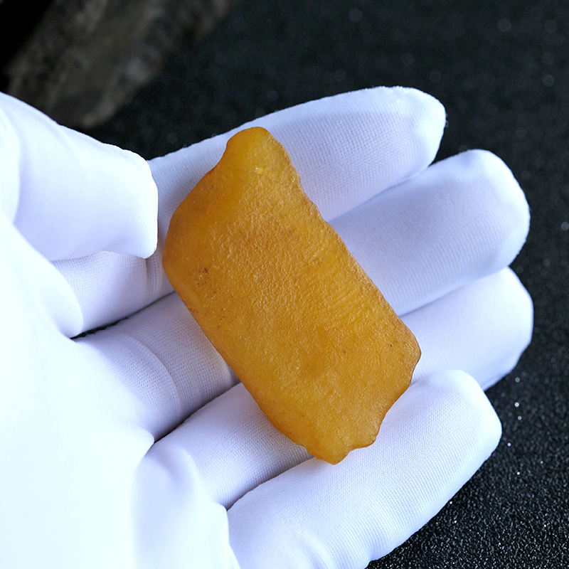 天然琥珀随形挂坠 - 红掌柜珠宝