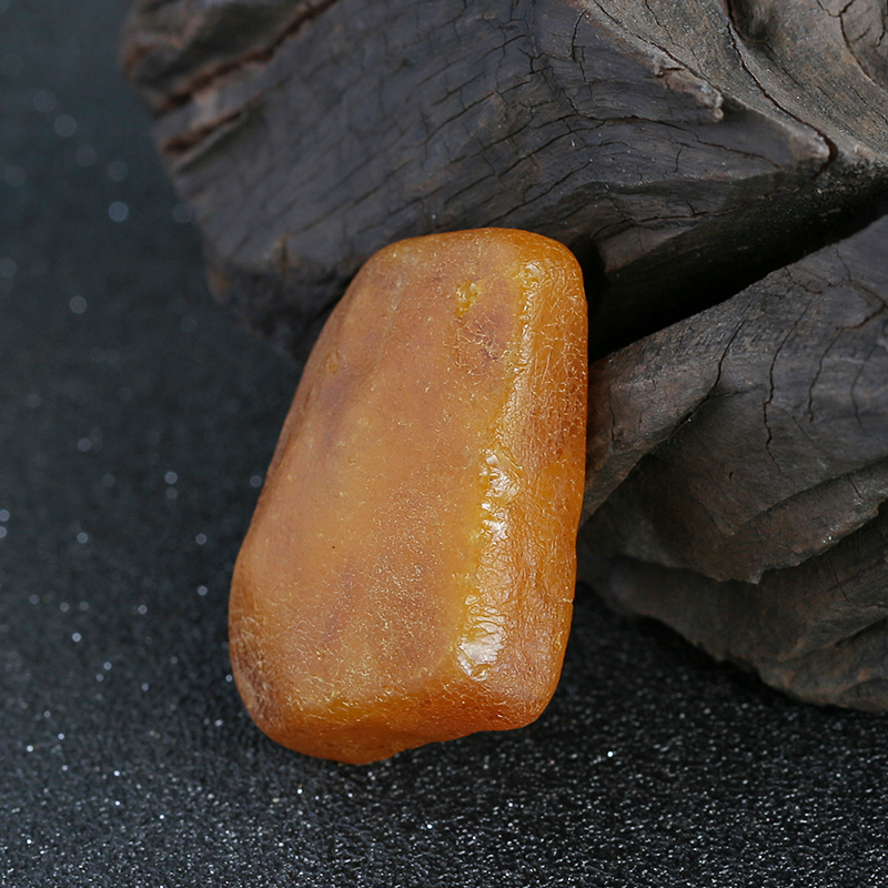 天然琥珀原石吊坠 - 红掌柜珠宝