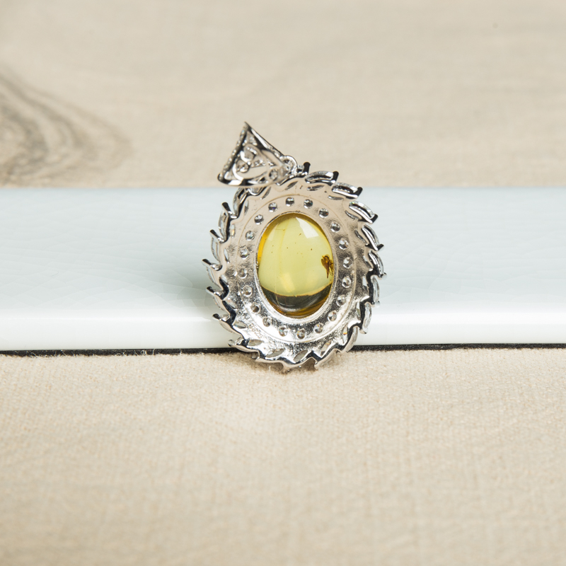 缅甸天然琥珀吊坠-红掌柜