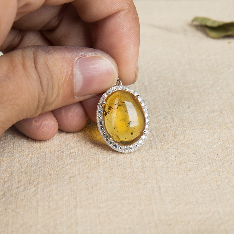 缅甸琥珀吊坠-红掌柜