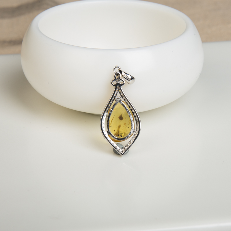 天然缅甸琥珀吊坠-红掌柜