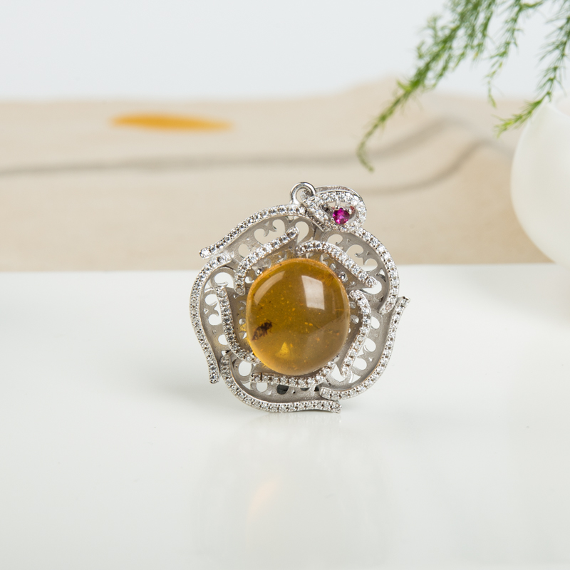 琥珀吊坠-红掌柜