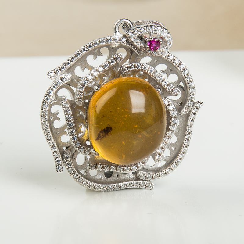 银镶天然琥珀吊坠-红掌柜