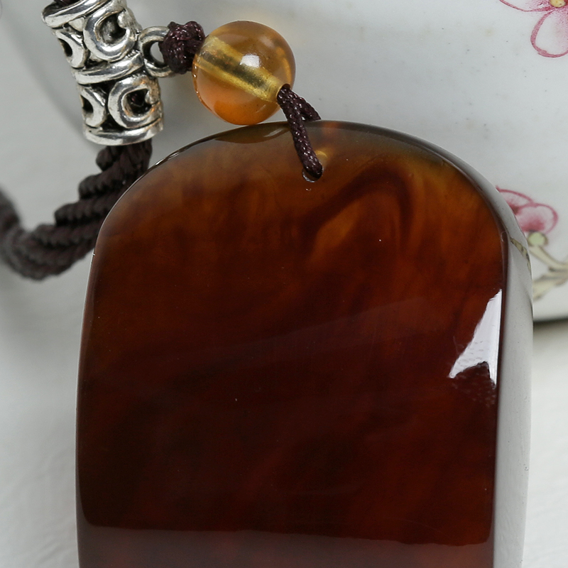 缅甸琥珀挂件-红掌柜