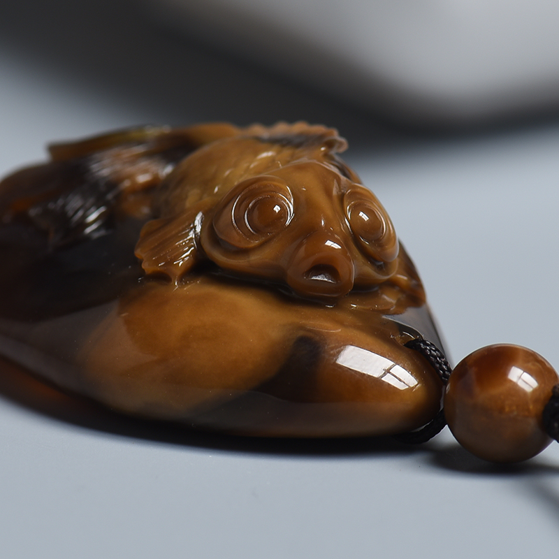 缅甸天然半根半珀琥珀吊坠-红掌柜