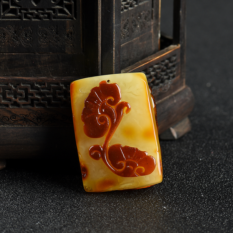 带皮俏色蜜蜡福在眼前吊坠-红掌柜