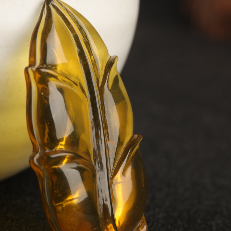 金珀吊坠-红掌柜