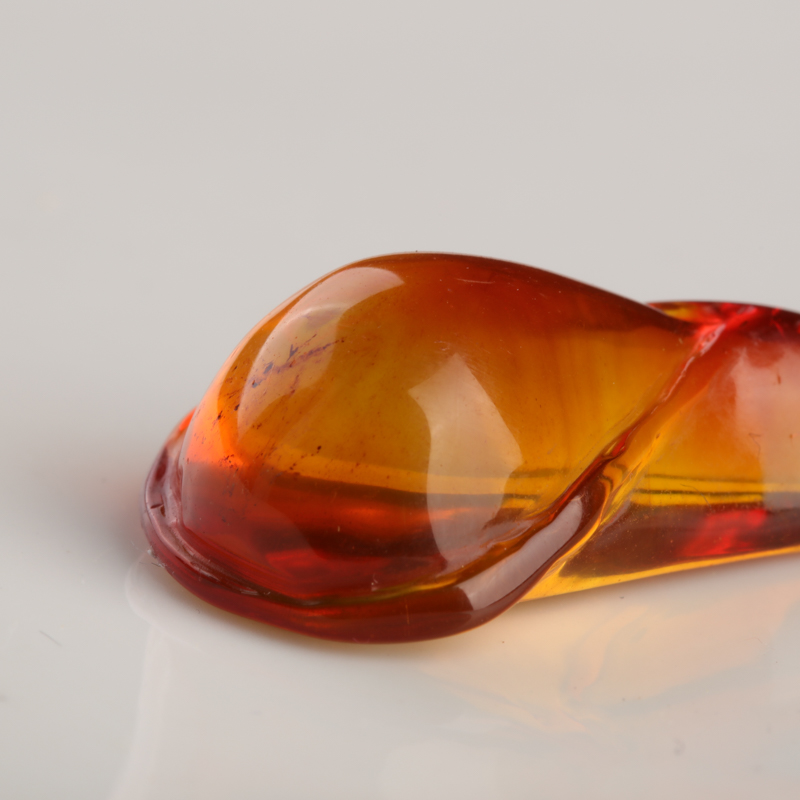 棕珀吊坠-红掌柜