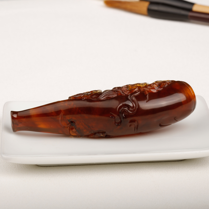 缅甸天然棕珀辰龙烟嘴-红掌柜