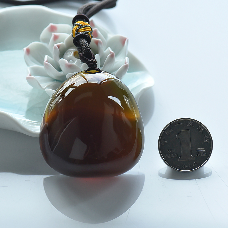 棕珀吊坠-红掌柜