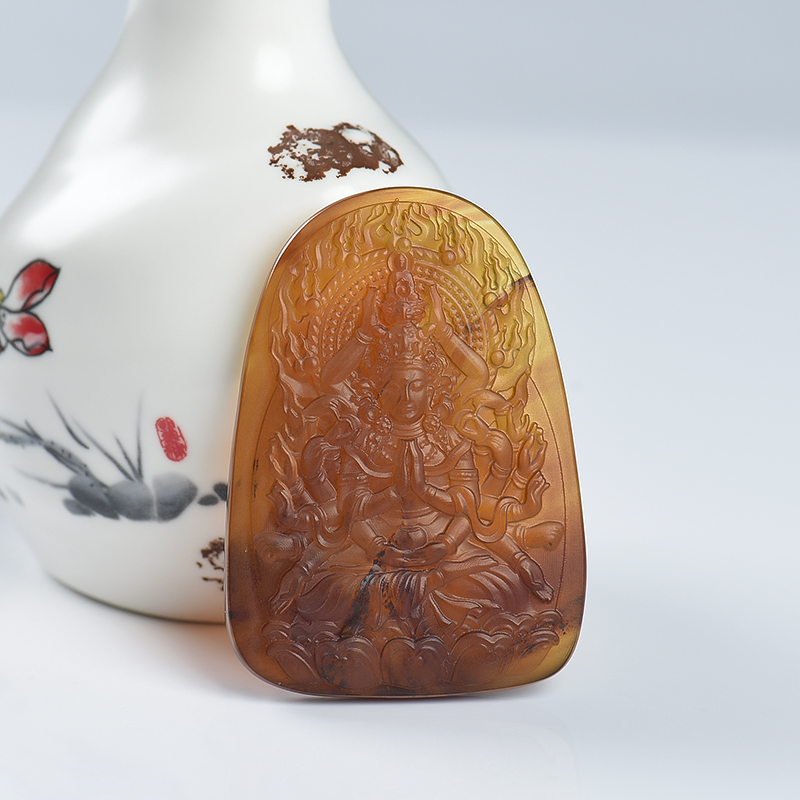 棕珀千手观音吊坠-红掌柜