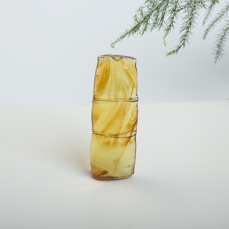 棕珀吊坠-红掌柜