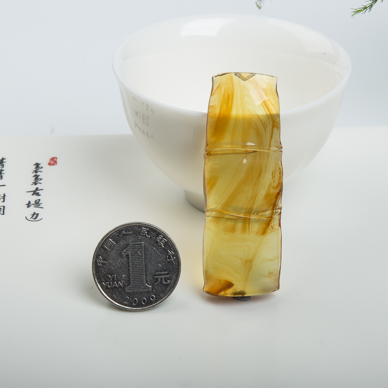 天然棕珀节节高升吊坠-红掌柜