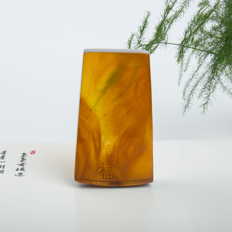 棕珀吊坠-红掌柜