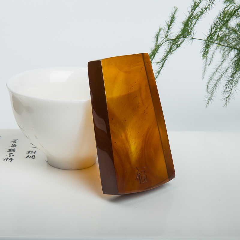 缅甸棕珀吊坠-红掌柜