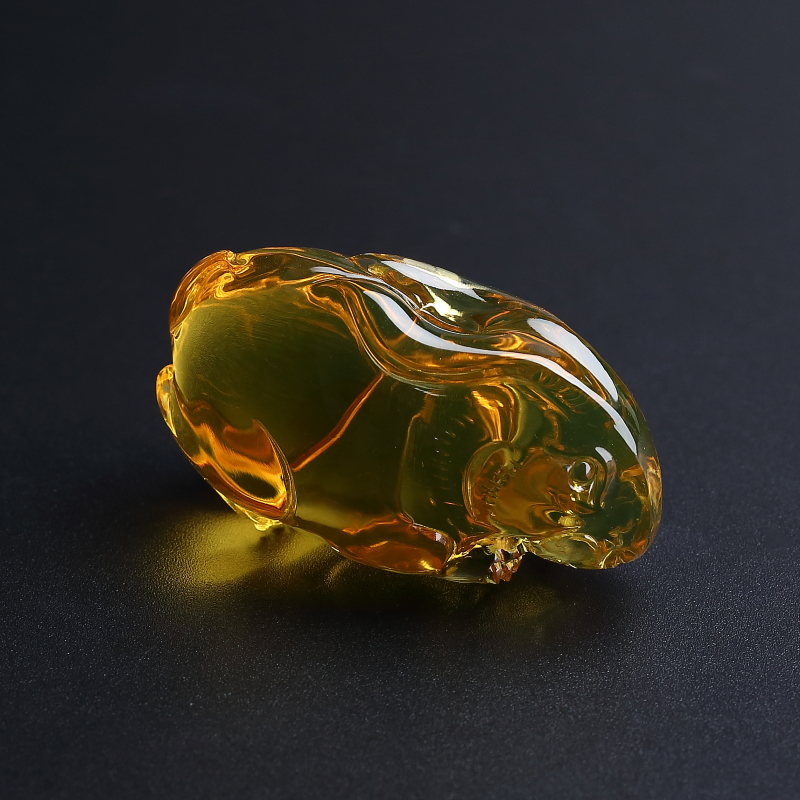 蓝珀立体兔吊坠-红掌柜