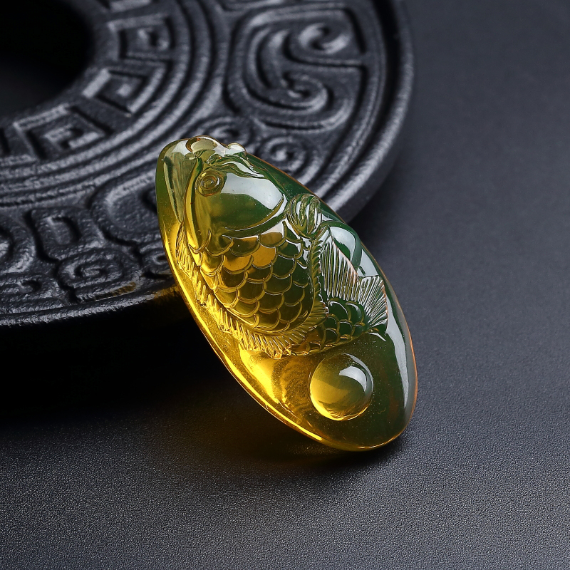 蓝珀鱼吊坠-红掌柜