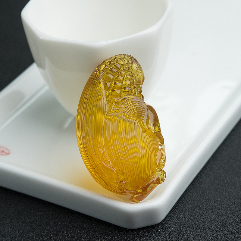 蓝珀吊坠-红掌柜