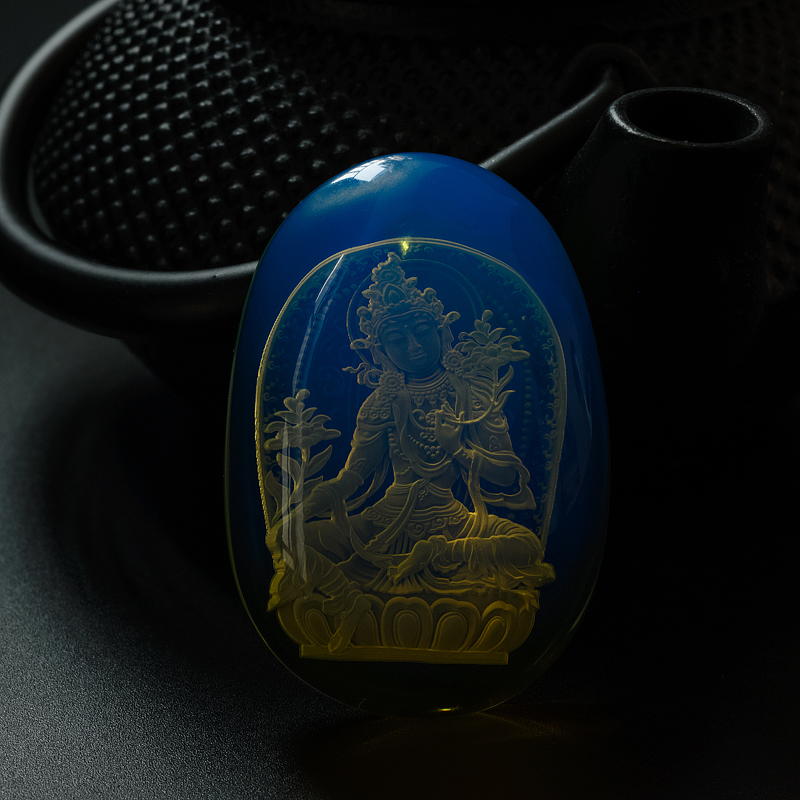 天然蓝珀挂件-红掌柜