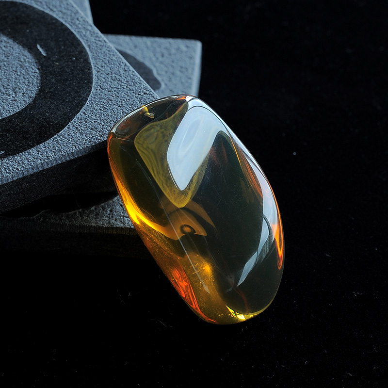 高净水金珀挂坠-红掌柜