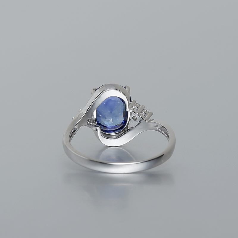 斯里兰卡天然18K白金镶钻蓝宝石戒指-红掌柜
