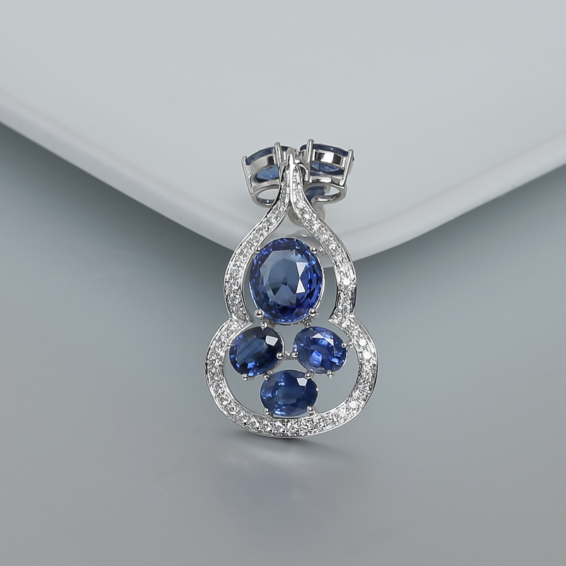 天然无烧18K白金镶钻蓝宝石吊坠-红掌柜