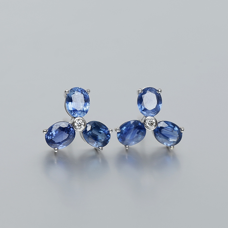 蓝宝石耳钉-红掌柜