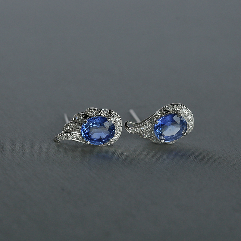 蓝宝石耳钉-红掌柜