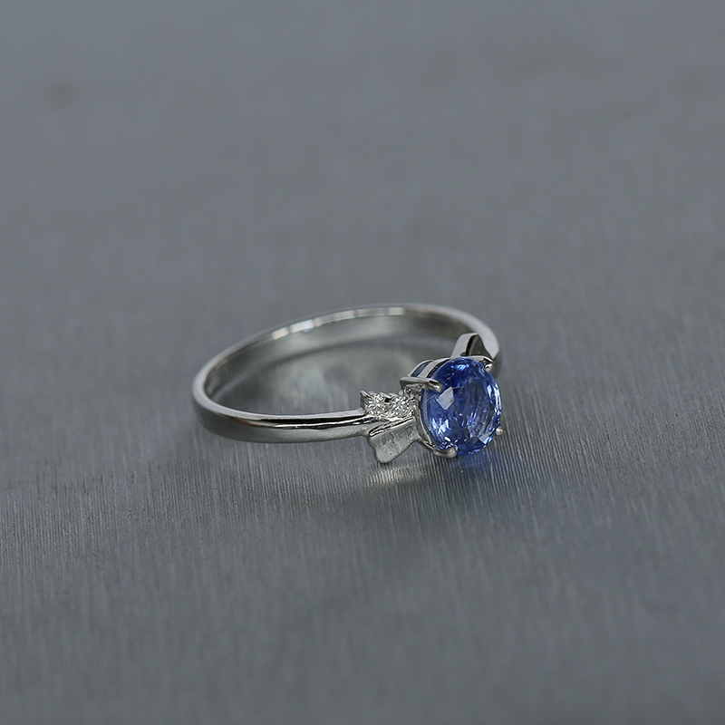 天然蓝宝石-红掌柜