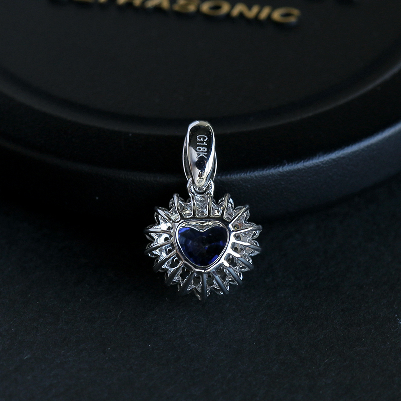 天然蓝宝石吊坠-红掌柜